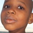 Moyo Mmojas familiehjem gir helt forlatte barn et nytt og godt hjem, med egen familie og god skolegang.